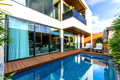Houses for sale Bang Lamung Chonburi : Luxury Pool Villa for Sale in Chaiyapruek Jomtien Pattaya
