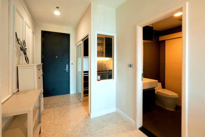Condos for rent : RS6579 For Rent: The Crest Sukhumvit 34 Condo, near BTS Thonglor (230 meters away)