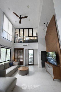 รูปภาพ 4-BR Townhouse at Estara Haven Pattanakaran 20 in Suan Luang (ID 3013664)