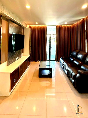 Houses for rent วิทยาลัยดุสิตธานี : 🔥For Rent!! ready to move-in 4b3b 80k - Setthasiri Pattanakarn 📞Call 090 919 9898