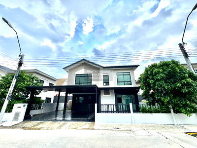 Houses for sale Bangkok : For Sale House , Casa Ville Wongwaen - Chatuchot , Sam Wa Tawan Tok , Khlong Sam Wa , Bangkok , CX-160328 ✅ Live chat with us ADD LINE @connexproperty ✅