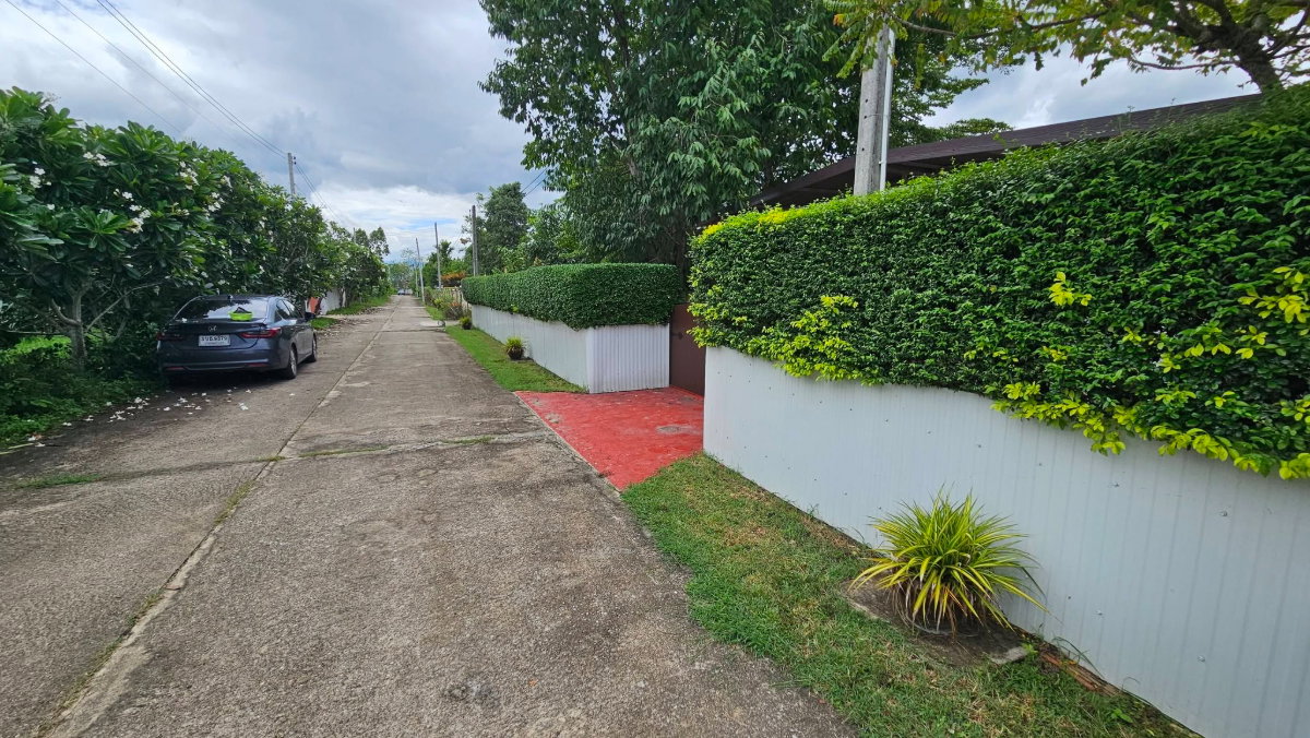 รูป R-133 ✨ บ้านสวนสไตล์รีสอร์ท บรรยากาศธรรมชาติ 🐶 รับสัตว์เลี้ยง (สุนัข) 📍 อำเภอดอยสะเก็ด เชียงใหม่ 🌿 บ้านที่ให้ความรู้สึกเหมือนได้พักผ่อนทุกวัน - รูปที่ 38/61
