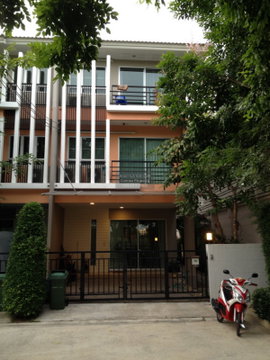 For Sale Townhouse/Townhome , VISTA PARK Rama 2 , Samae Dam , Bang Khun Thian , Bangkok , CX-160754 ✅ Live chat with us ADD LINE @connexproperty ✅