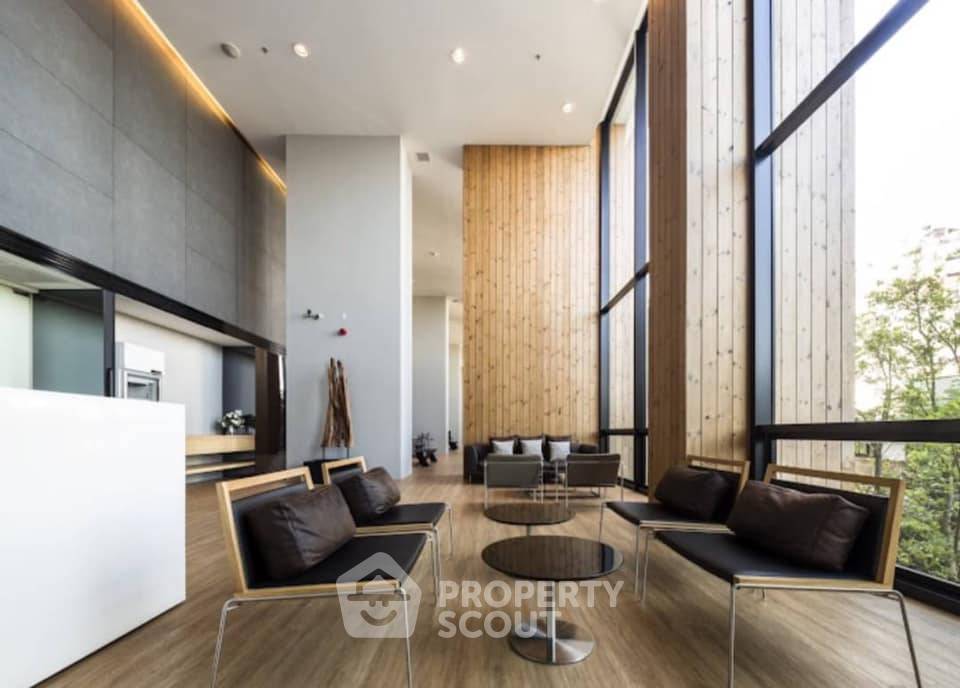picture Studio Condo at The Issara Ladprao near MRT Lat Phrao (ID 517564) - 7/12