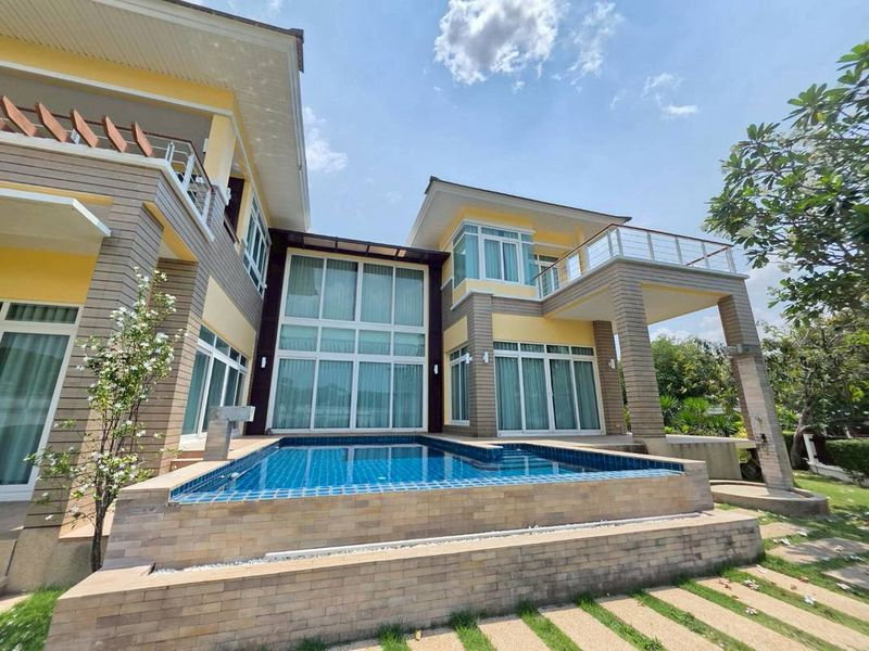 รูป ขายบ้านพักตากอากาศติดทะเลจอมเทียน พัทยา วิวทะเลสวย ทำเลหายาก - รูปที่ 4/20