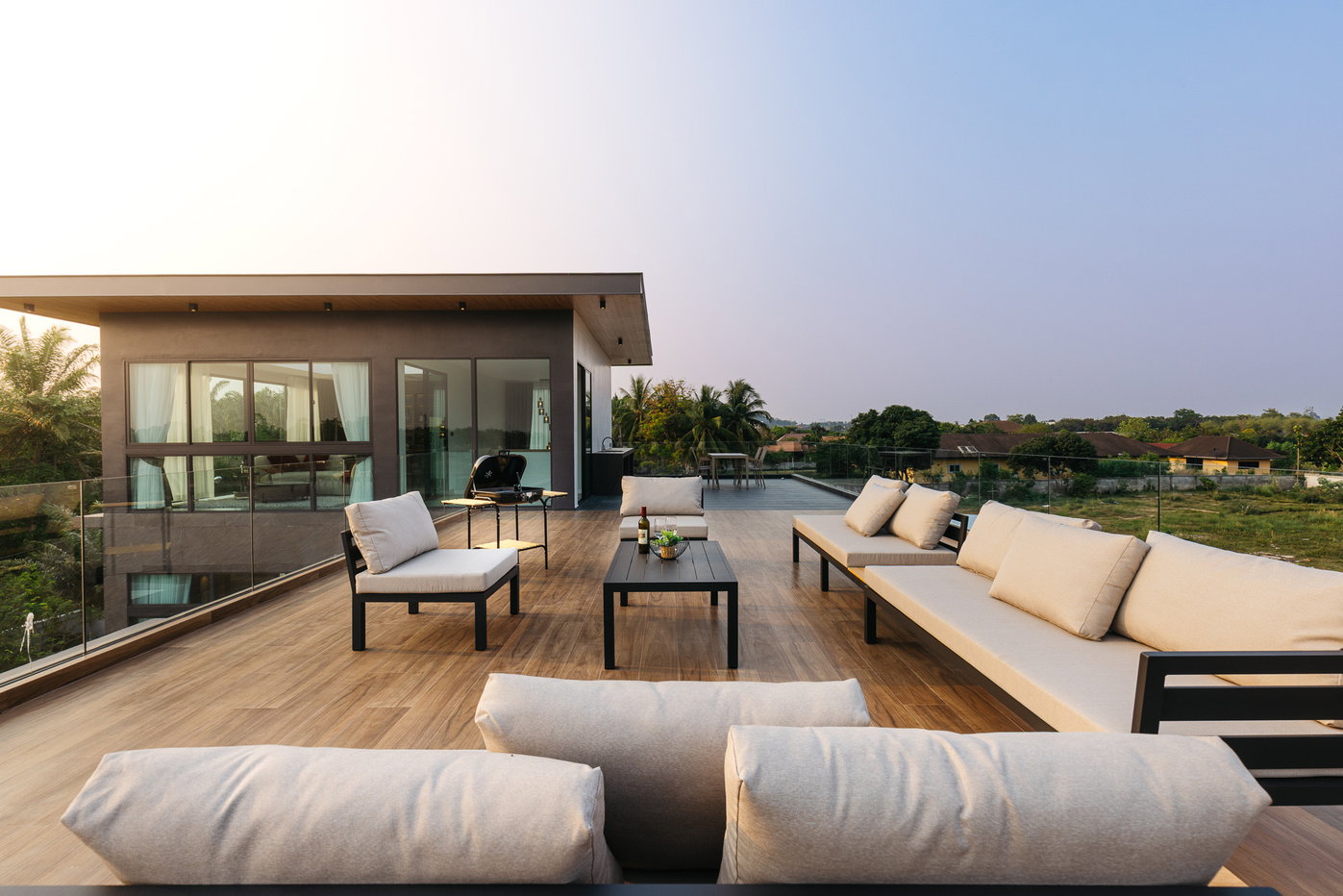 รูป Luxury Pool Villa for Rent Huay Yai East Pattaya - รูปที่ 3/15