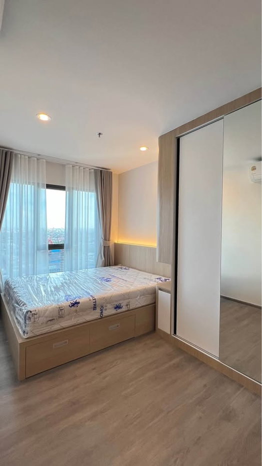 รูป ให้เช่าคอนโด Regent Home วุฒากาศ - รูปที่ 2/12