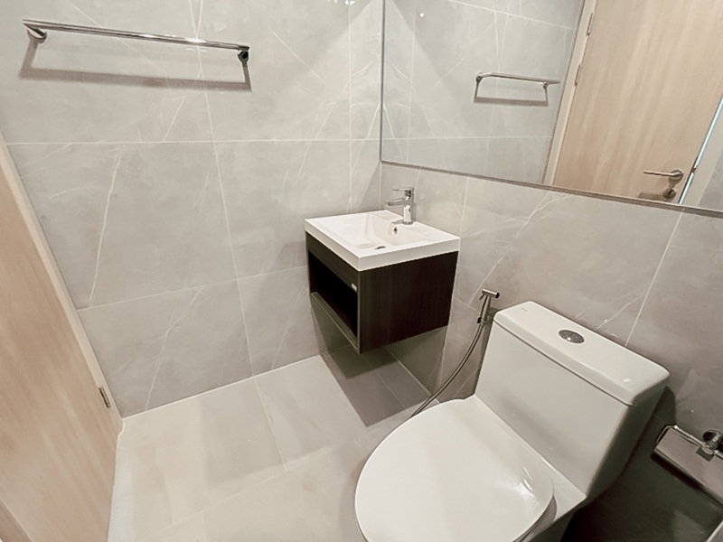 picture Nue District R9 for rent Near MRT Phra Ram 9 - 10/10