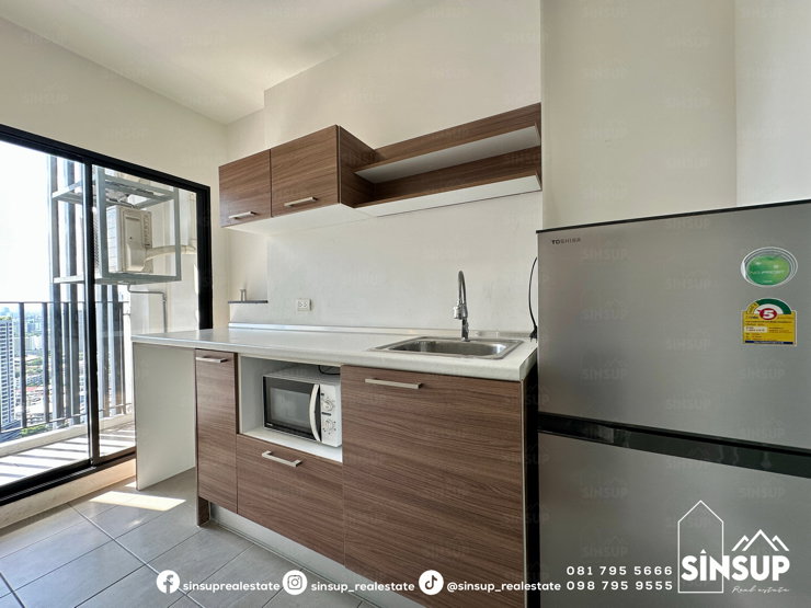 picture ✨ 𝐅𝐨𝐫 𝐑𝐞𝐧𝐭 | 𝐓𝐡𝐞 𝐓𝐫𝐞𝐞 𝐈𝐧𝐭𝐞𝐫𝐜𝐡𝐚𝐧𝐠𝐞 High-floor unit with beautiful open city view 🌃 Ready to move in! - 8/9