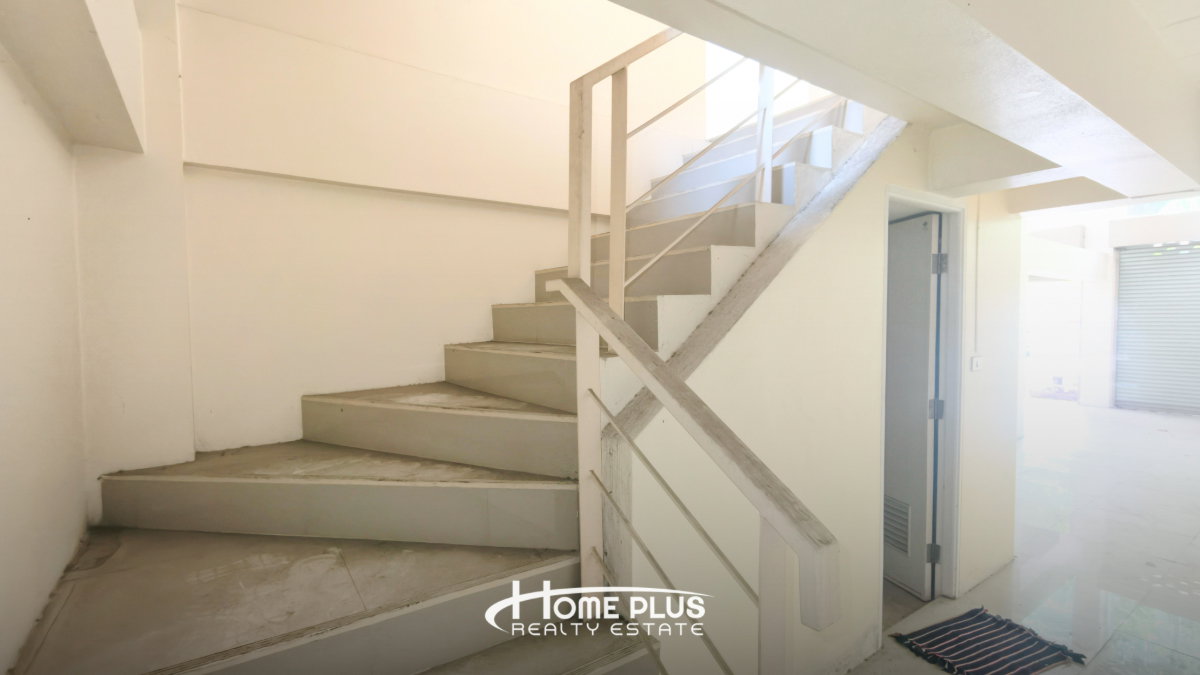 picture ðĨ4.5-Storey Commercial Building â Prime Arun Amarin LocationðĨ - 7/15
