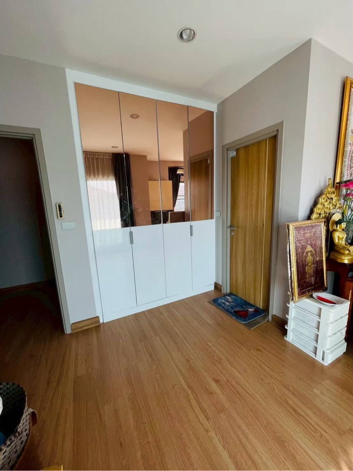 รูป ขายด่วน บ้านหรูเดี่ยว 3 ชั้น หลังริม,หลังมุม -แบบบ้านสไตล์ Prelite -Luxury Buit in ทั้งหลัง -โครงการ ภัสสร-สรงประภา (ดอนเมือง) - รูปที่ 24/36