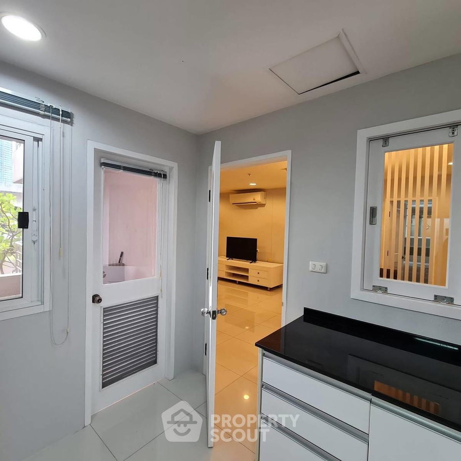 รูป คอนโด 1-ห้องนอน ที่ เซเรเน่ เพลส สุขุมวิท 24 คอนโดมิเนียม ใกล้ BTS พร้อมพงษ์ (ID 3024064) - รูปที่ 8/12