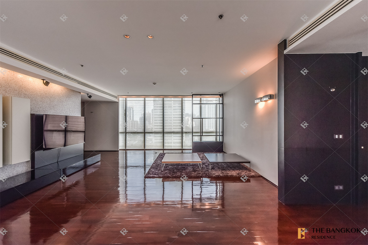 รูป คอนโด Luxury ทำเลใจกลางเมือง โดมัส 16,18 ใกล้ BTS สถานีอโศก - รูปที่ 1/10