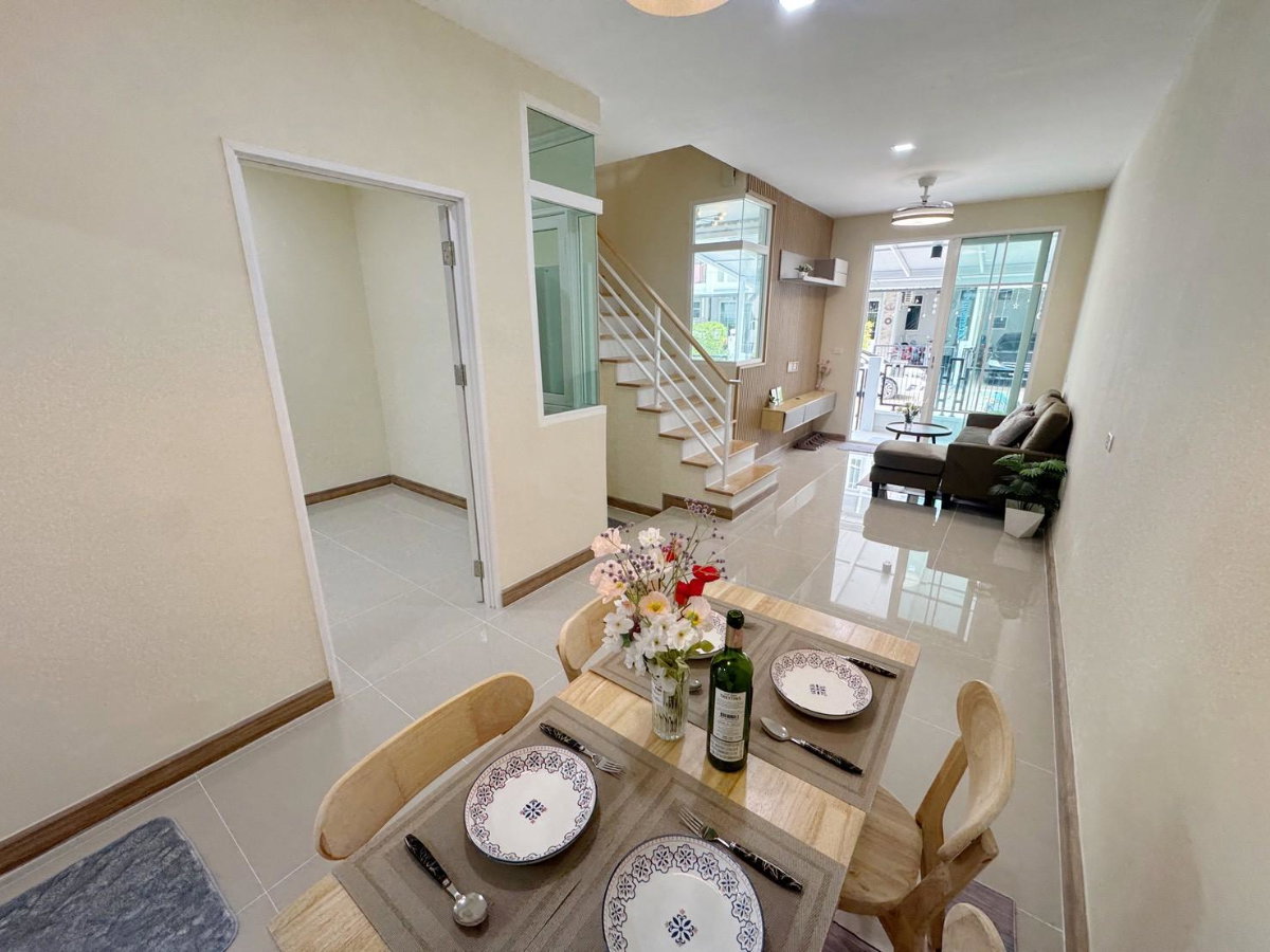 รูป ขาย! บ้านโกลเด้นทาวน์ พหลโยธิน-สะพานใหม่  คลองถนน สายไหม 3นอน คุณภาพสไตล์อังกฤษ ทำเลดี เดินทางสะดวก ใกล้รถไฟฟ้าสายสีเขียว - รูปที่ 10/20