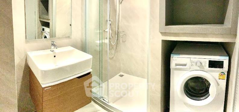 รูป คอนโด 1-ห้องนอน ที่ ไอดีโอ จุฬา - สามย่าน ใกล้ MRT สามย่าน (ID 1137301) - รูปที่ 6/11