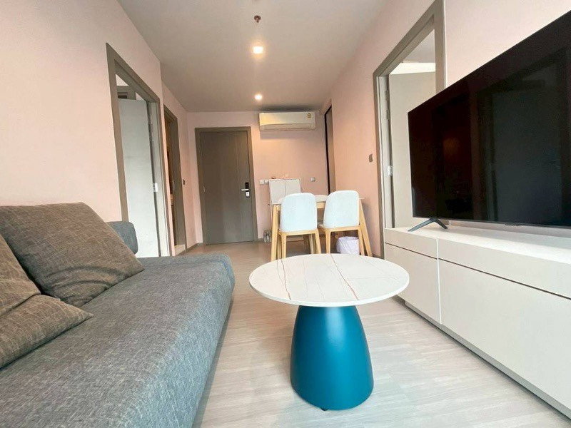 picture Condo For Rent!!Life Asoke Rama9 - 8/10