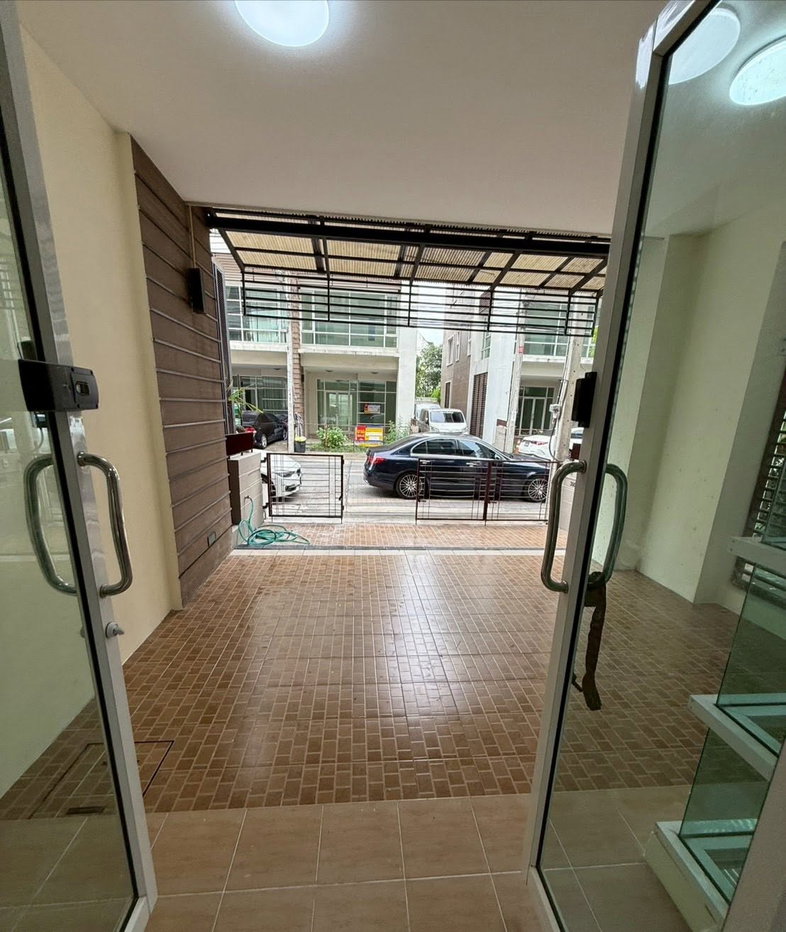 รูป 🏢HF106 | ให้เช่าโฮมออฟฟิศ 4 ชั้น Premium Place นวมินทร์-สุขาภิบาล 1 แอร์ 7 เครื่อง (จดทะเบียนบริษัทได้!) - รูปที่ 7/13
