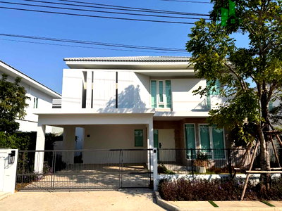 เช่าบ้านเดี่ยว ศรีวารี พลาซ่า : ให้เช่า บ้านเดี่ยว สีวลี บางนา กม.13 (SPSSR263)