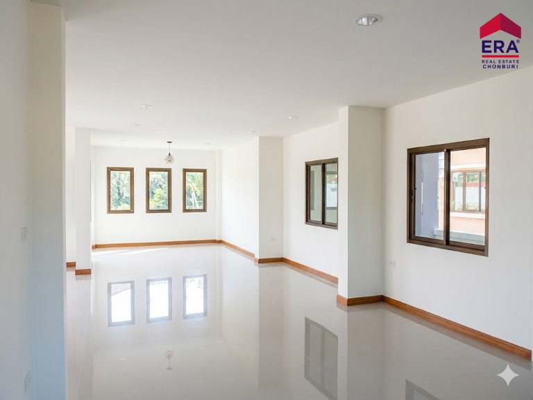 รูป ขายบ้านเดี่ยว 2 ชั้น โครงการโกลเด้น ปาร์ค ศรีราชา บ้านใหม่ พื้นที่ใหญ่ 145 ตร.ว. ใกล้โรงเรียนอัสสัมชัญ ศรีราชา - รูปที่ 5/15