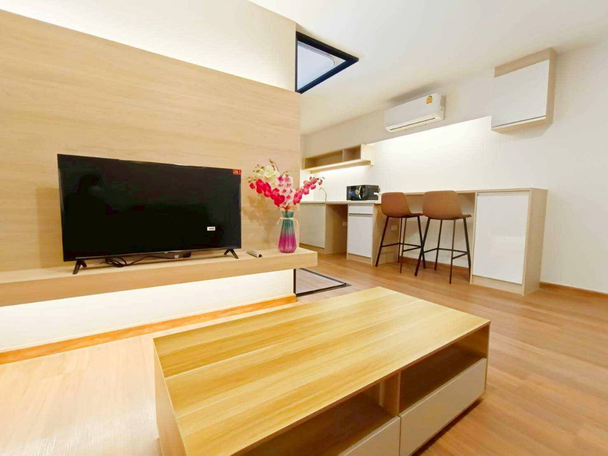 picture For Rent : Level Condo Huachiew University Bangna - 8/29