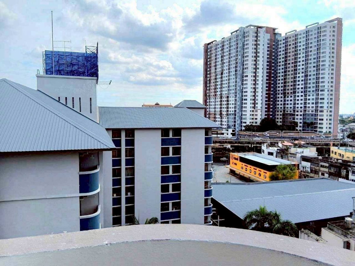 picture Thippharoek condo - 11/13