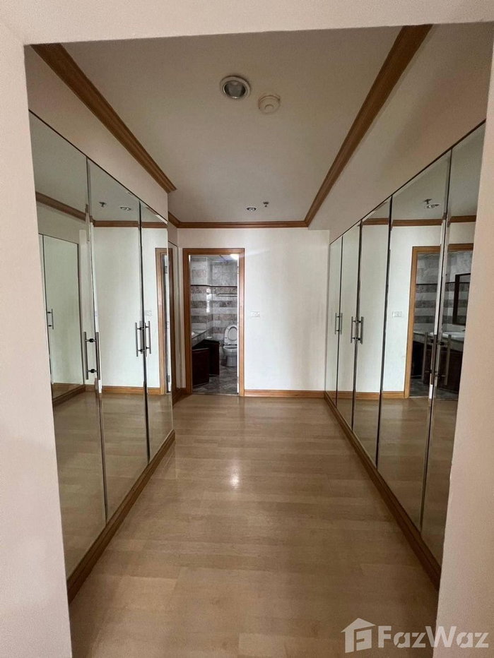 picture 3 Bedroom Condo for rent at Silom Suite 1762024 - 10/15