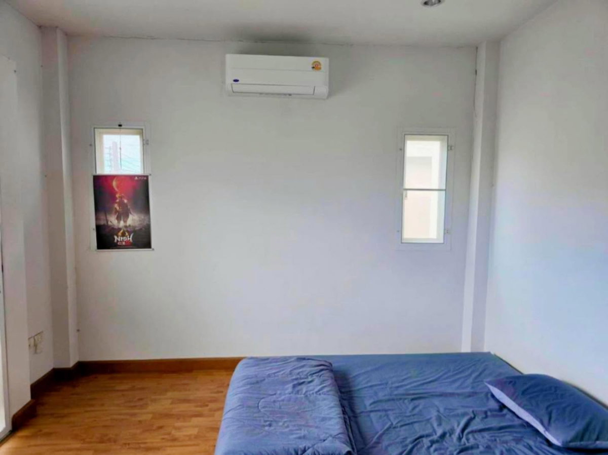 รูป ให้เช่าบ้านแฝด ม.เมโทรปาร์ค ใกล้ ม.เกษตรฯ ศรีราชา - รูปที่ 4/14