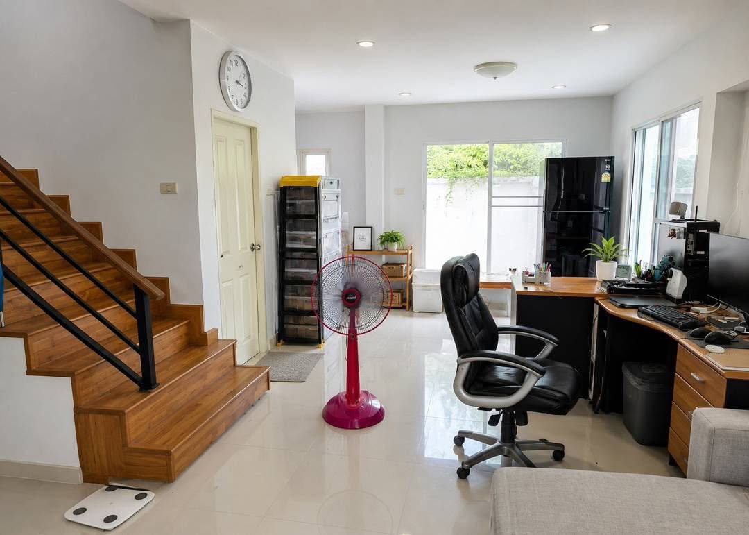 รูป ให้เช่าบ้านแฝด ม.เมโทรปาร์ค ใกล้ ม.เกษตรฯ ศรีราชา - รูปที่ 8/14