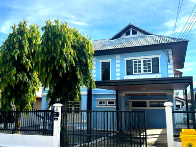 Houses for rent Ratchaphruek Road :  2-Storey Single House : Maneeya Rattanathibet | 3 Bedrooms 2 Bathroom + Maid's room Near Central Westgate