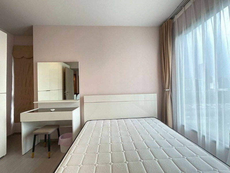 picture Condo For Rent!!Life Asoke Rama9 - 4/10