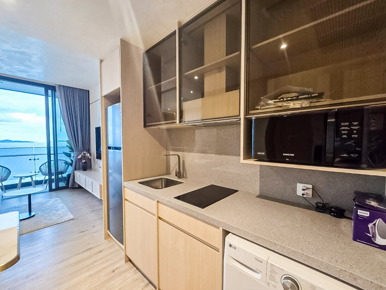 รูป Arom Wongamat 1 Bedroom Condo for Rent High Floor Sea View - รูปที่ 9/11