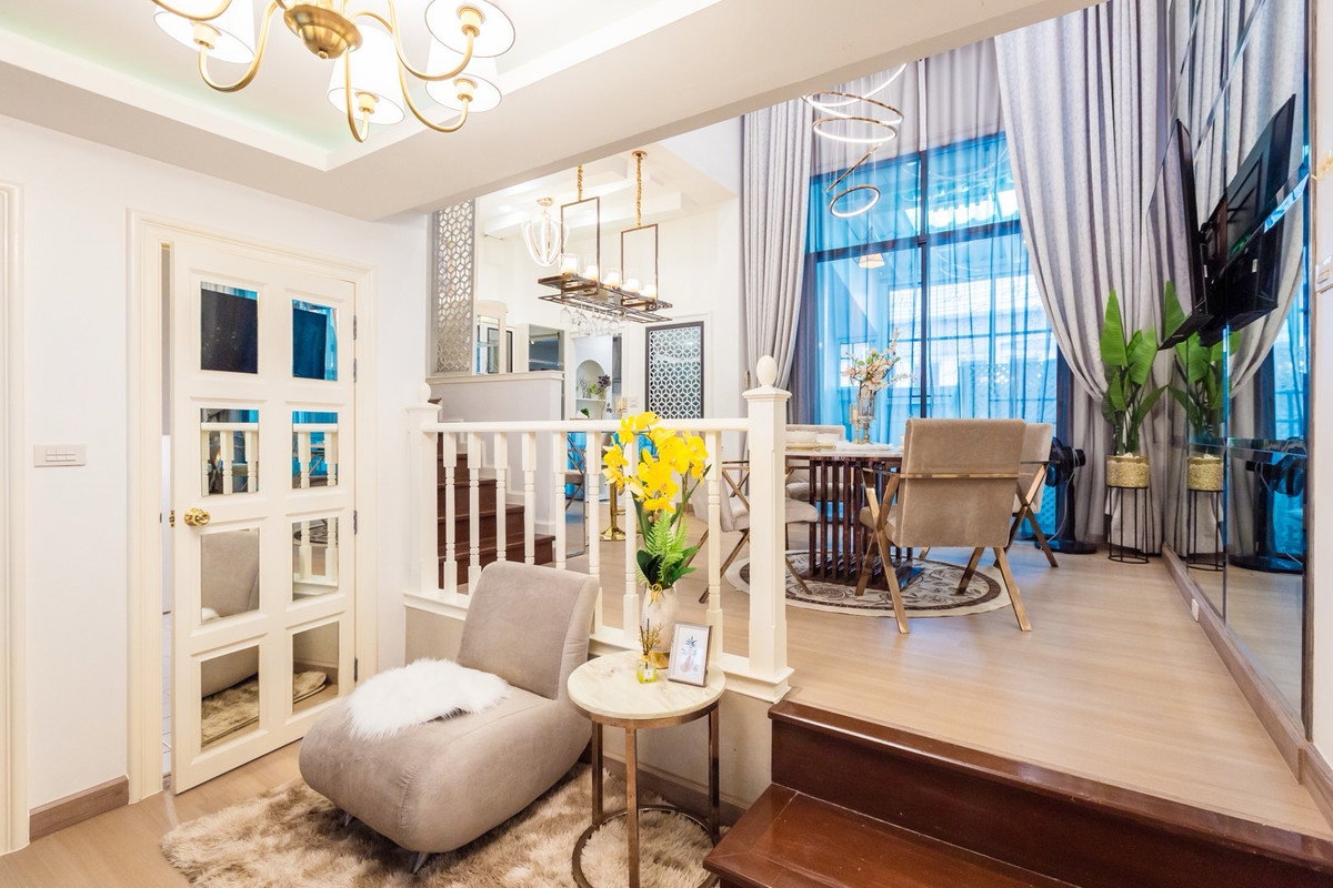 รูป ขายด่วนทาวน์เฮ้าส์ 📍 Crystal Ville 📍4 ห้องนอน 4 ห้องน้ำ ใกล้ Central Eastville - รูปที่ 9/15
