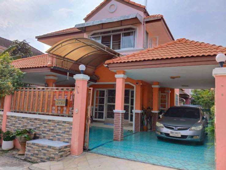 รูป ขายบ้านเดี่ยว 2 ชั้น ตกแต่งใหม่สวยงาม พร้อมอยู่ โครงการ พนาสนธิ์ 4  - รูปที่ 2/12