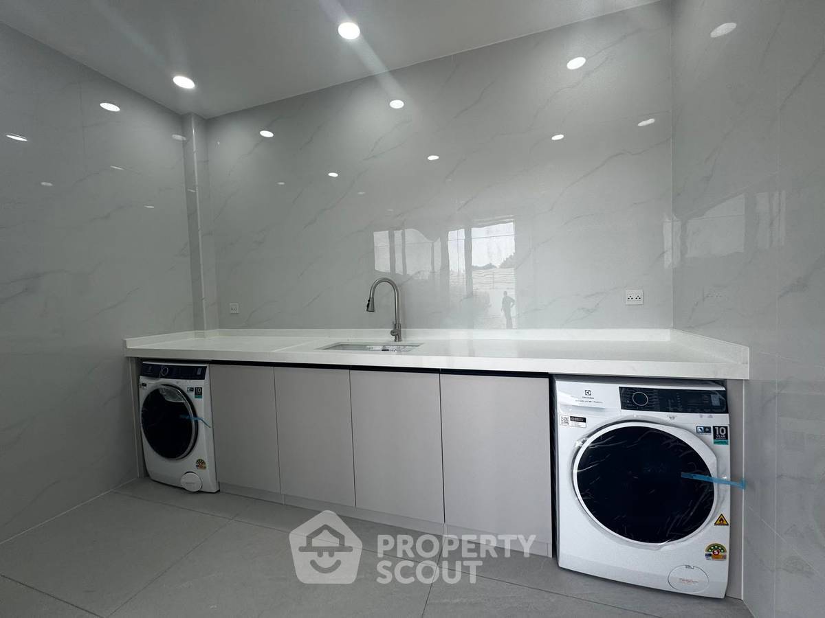 รูป บ้าน 4-ห้องนอน ที่ เพอร์เฟค เพลส พระราม 9-กรุงเทพกรีฑา ใน คลองสองต้นนุ่น (ID 3024290) - รูปที่ 15/25