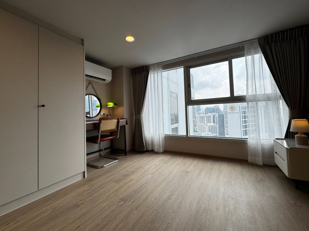 รูป RS6594 ให้เช่า Culture Chula Duplex Loft ห้องมุมวิวสวนลุมพินี ใกล้ทั้ง BTS ศาลาแดง และ MRT สามย่าน - รูปที่ 14/20