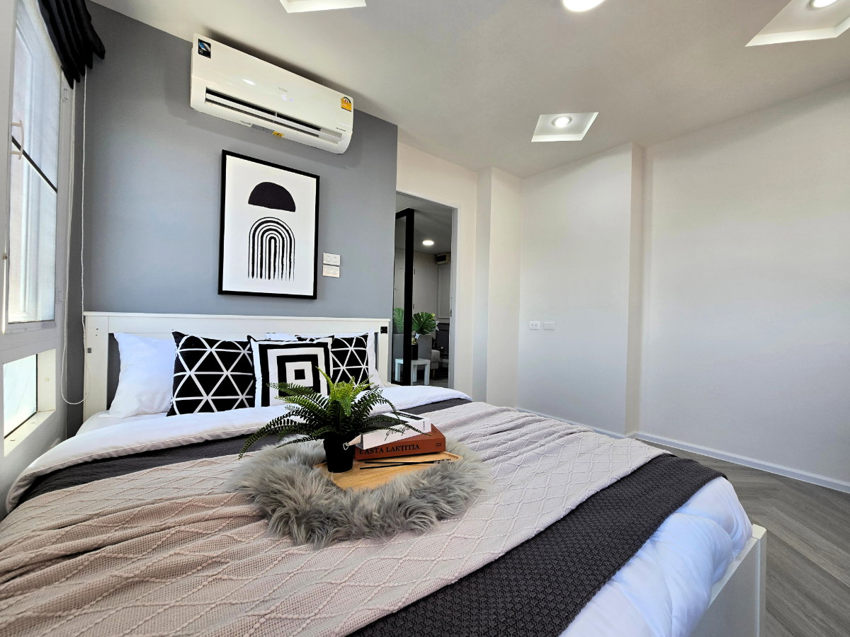 picture Here it is 🐹🐱...Pet-friendly condo...Prime location in the heart of Ratchada 18 - 10/22