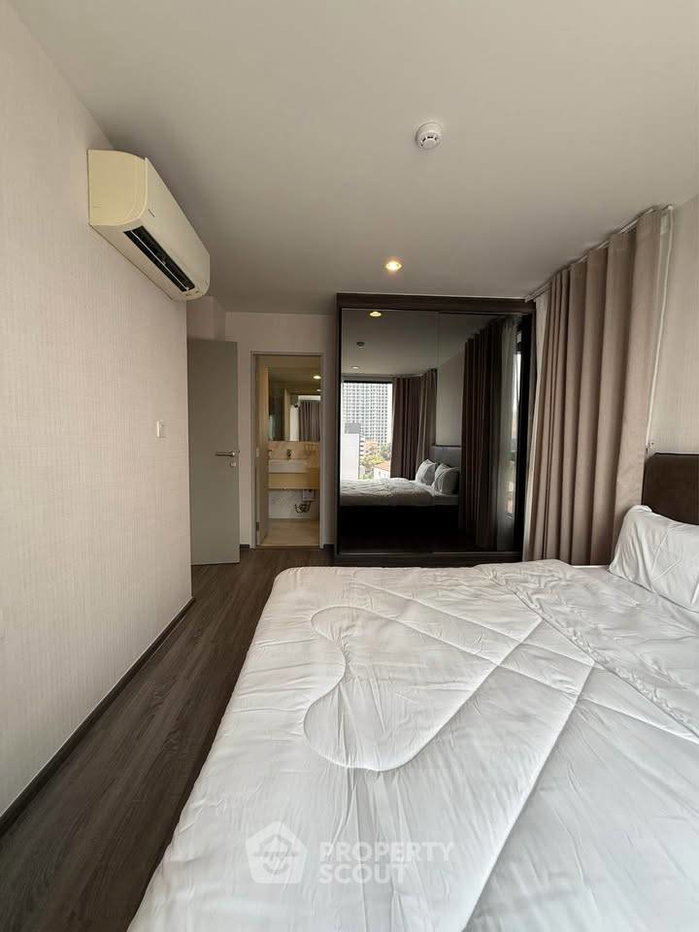 picture 2-BR Condo at Ideo Mobi Sukhumvit 40 near BTS Ekkamai (ID 3028352) - 7/12