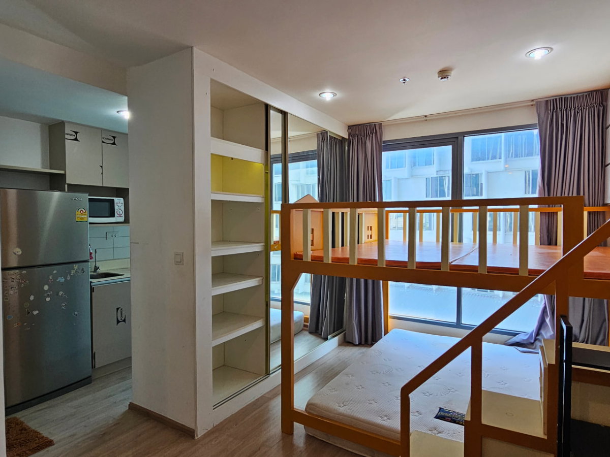 รูป Ideo Q Chula - Samyan【𝐑𝐄𝐍𝐓】🔥ห้องโปร่ง โล่ง เตียง 2 ชั้น เฟอร์นิเจอร์และสิ่งอำนวยความสะดวก 🔥 ติดต่อไลน์ไอดี: @hacondo - รูปที่ 5/10