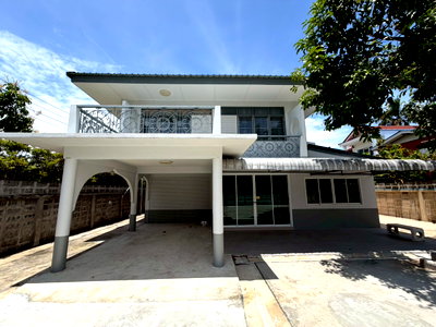 บ้านเดี่ยวให้เช่า : ให้เช่าบ้านเดี่ยว 2 ชั้น ลาซาล 19 สุขุมวิท 105 รีโนเวทใหม่ ใกล้ BTS บางนา เหมาะทำโฮมออฟฟิศหรืออยู่อาศัย