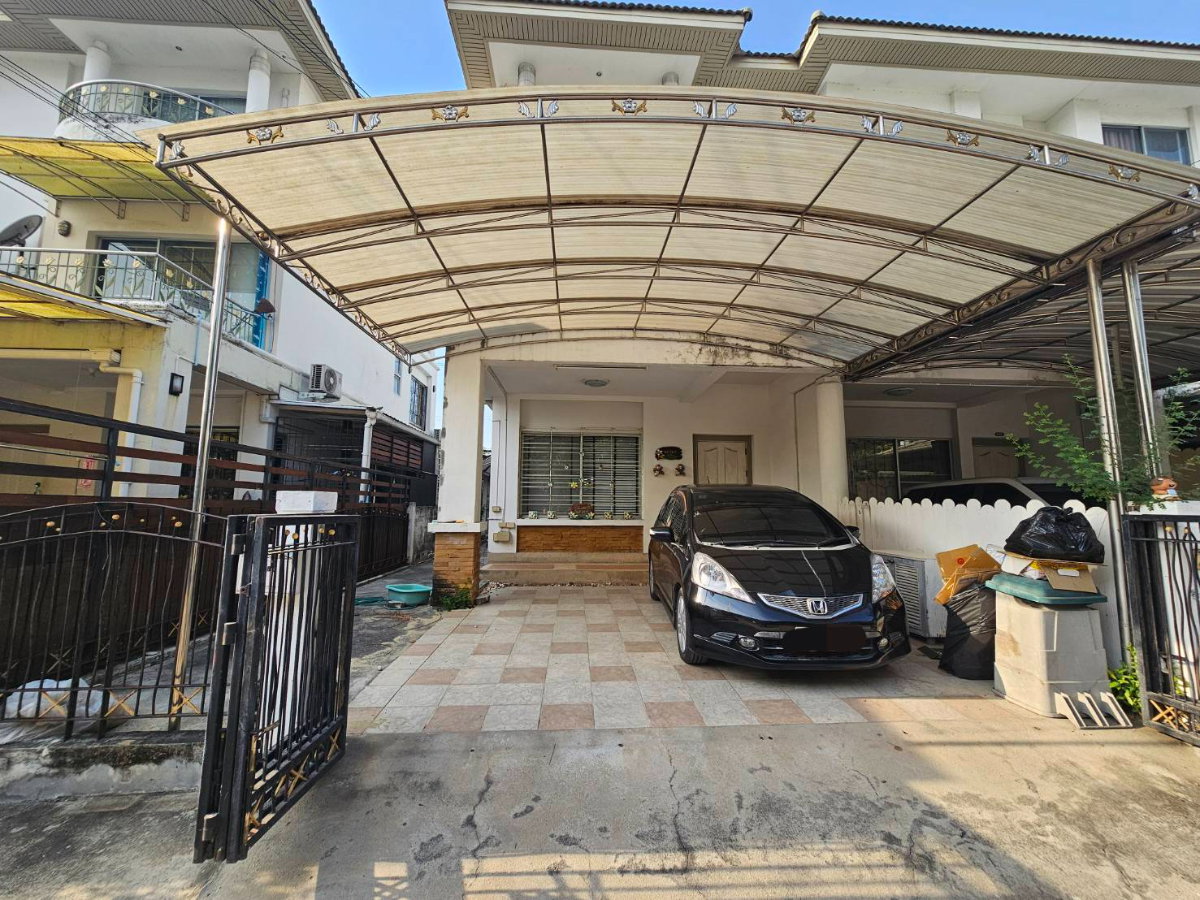 รูป 🏡 ขายทาวน์โฮม 3 ชั้น หลังมุม ทำเลทอง รัตนาธิเบศร์ 18 – ราคาดีที่สุดในย่านนี้! - รูปที่ 1/12