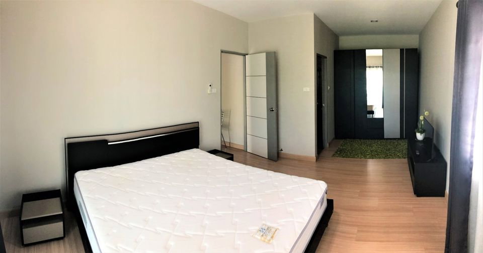 picture Two-story detached house for rent with 3 bedrooms and 3 bathrooms. - 6/20