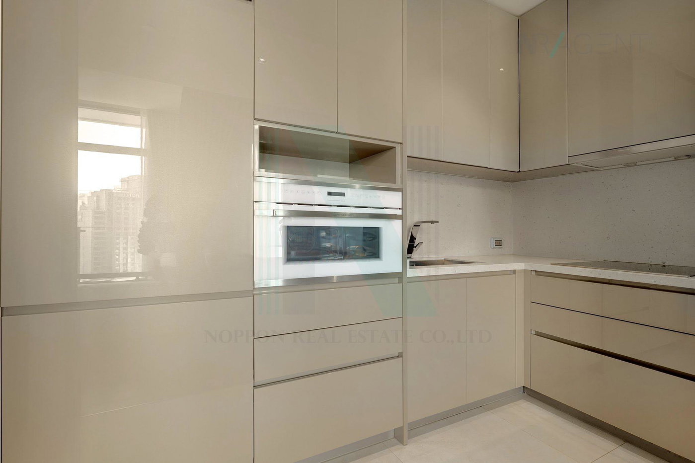 รูป 🚩 ขายคอนโด เดอะ ดิโพลแมท 39 อาคาร 1 ชั้น 22 Duplex 3 ห้องนอน ขนาด 164 ตรม ใกล้ The EM District - รูปที่ 8/8
