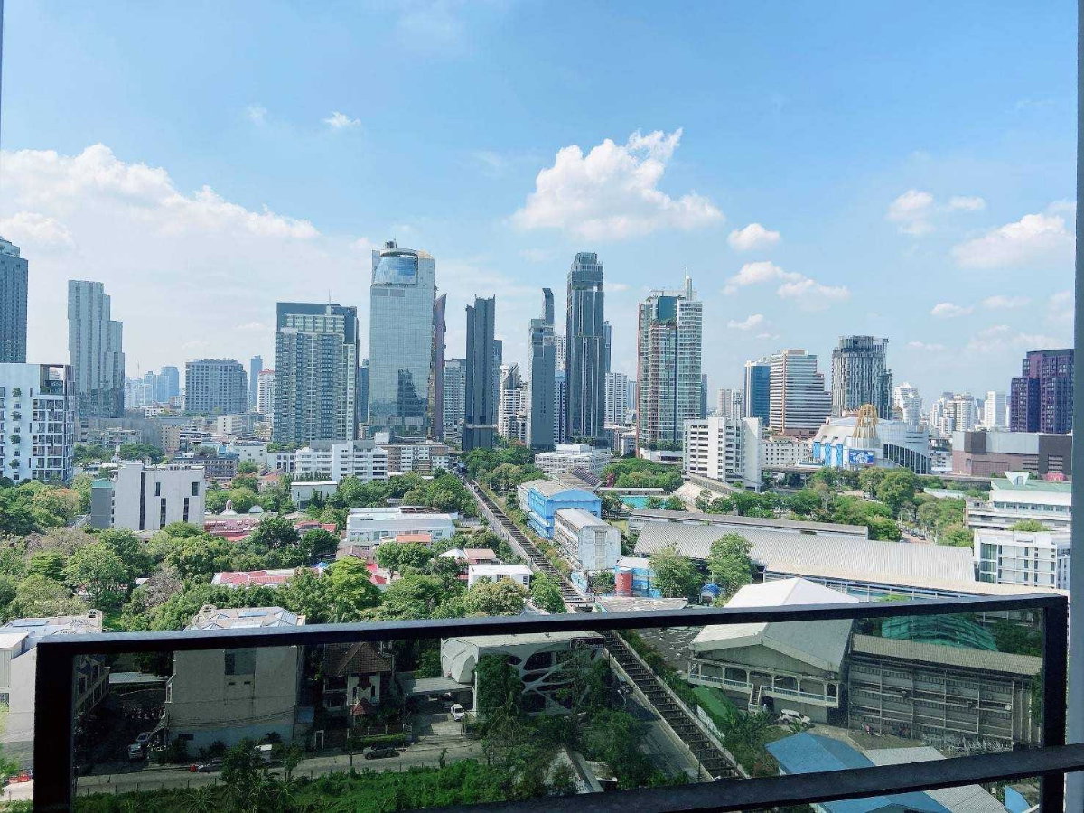 รูป FOR RENT ： The Room Sukhumvit 38🔥PRICE 🔥 33,000 BAHT/Month 🔥line :@190evxgl - รูปที่ 11/11