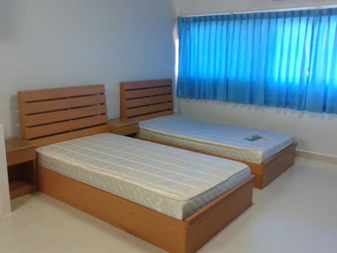 Popular Condo Muangthongthani Condo