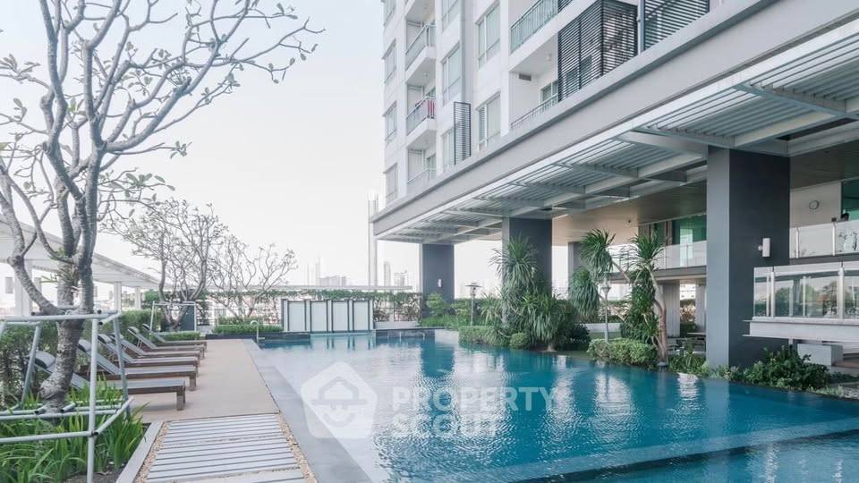รูป คอนโด 2-ห้องนอน ที่ เดอะ รูม สาทร-ตากสิน ใกล้ BTS โพธิ์นิมิตร (ID 3026369) - รูปที่ 8/11