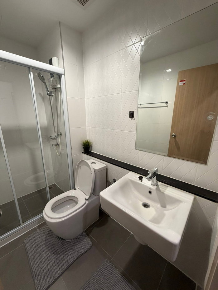 รูป 🔥 คอนโดหรู ชั้น 19 วิวสวย ราคาเพียง 10,980 บาท! 🔥 🏡 ให้เช่า KnightsBridge Sky River Ocean - รูปที่ 2/5