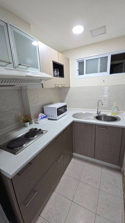 picture Condo for Rent at Lumpini Suite Sukhumvit 41 (F6906125) - 2/8