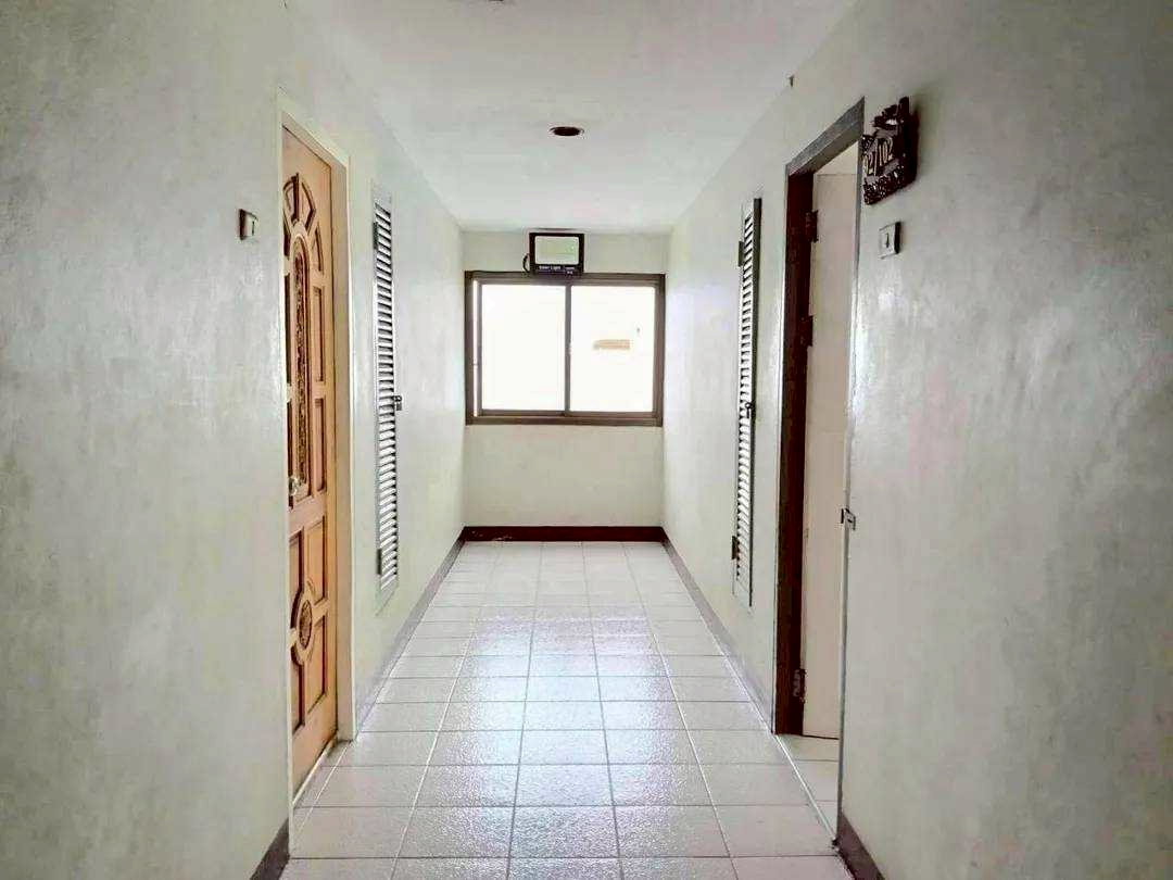picture Thippharoek condo - 9/13
