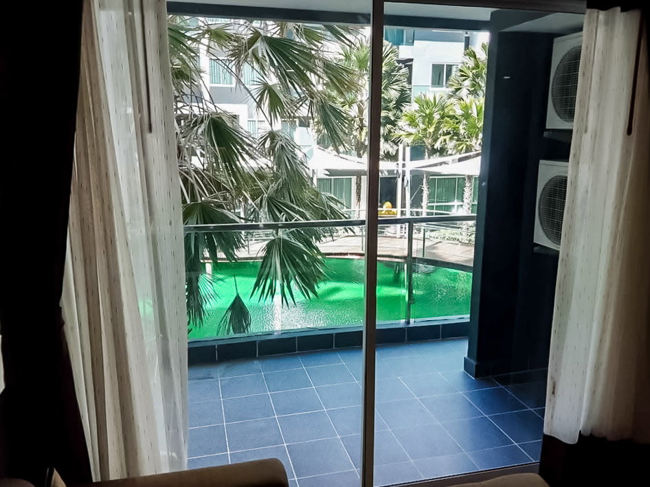picture The Feelture Condominium 1 Bedroom Condo for Sale - 3/10