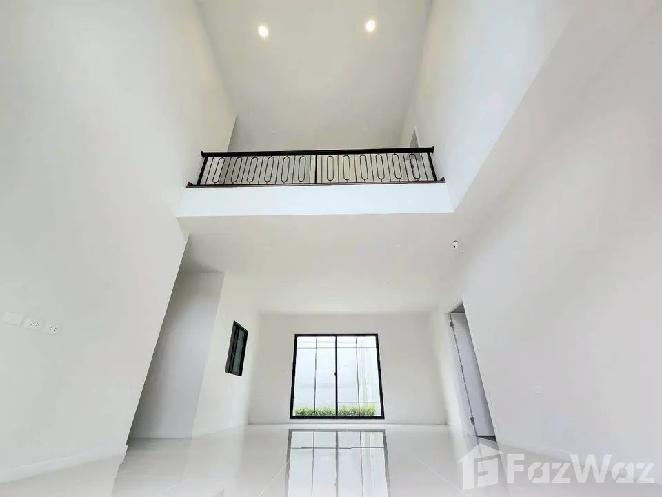 รูป ขาย บ้านเดี่ยว 4 ห้องนอน ในโครงการ แกรนด์ บริทาเนีย กรุงเทพกรีฑา - สุวรรณภูมิ 6491413 - รูปที่ 3/9
